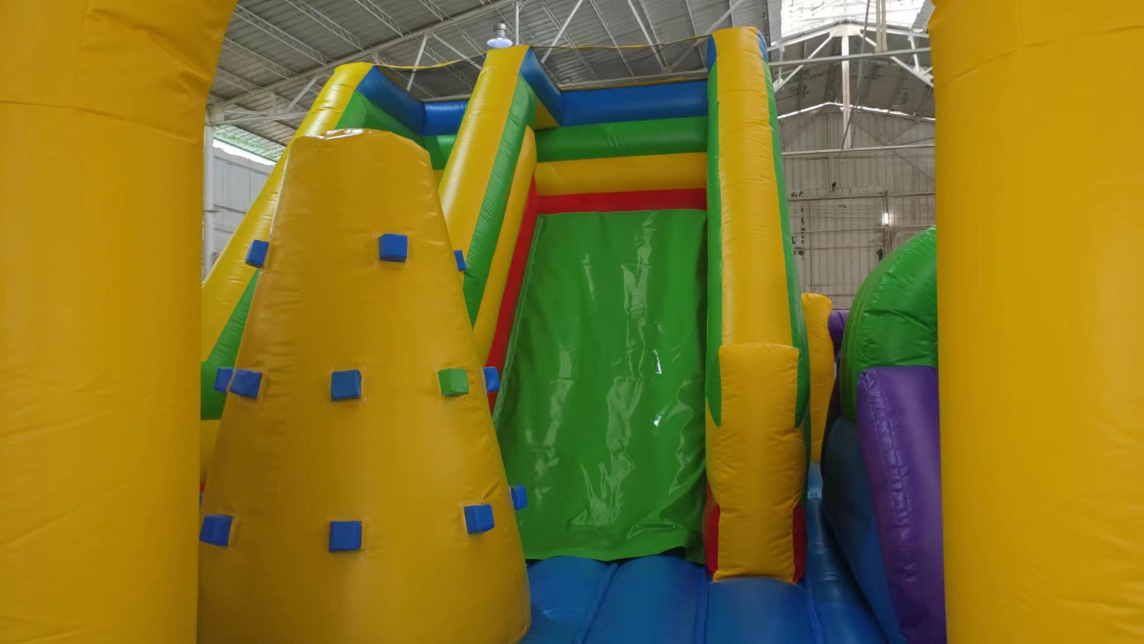 tobogán inflable