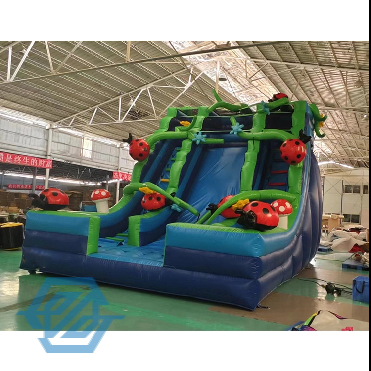 Tobogán inflable del castillo de salto del tema del bosque para los niños